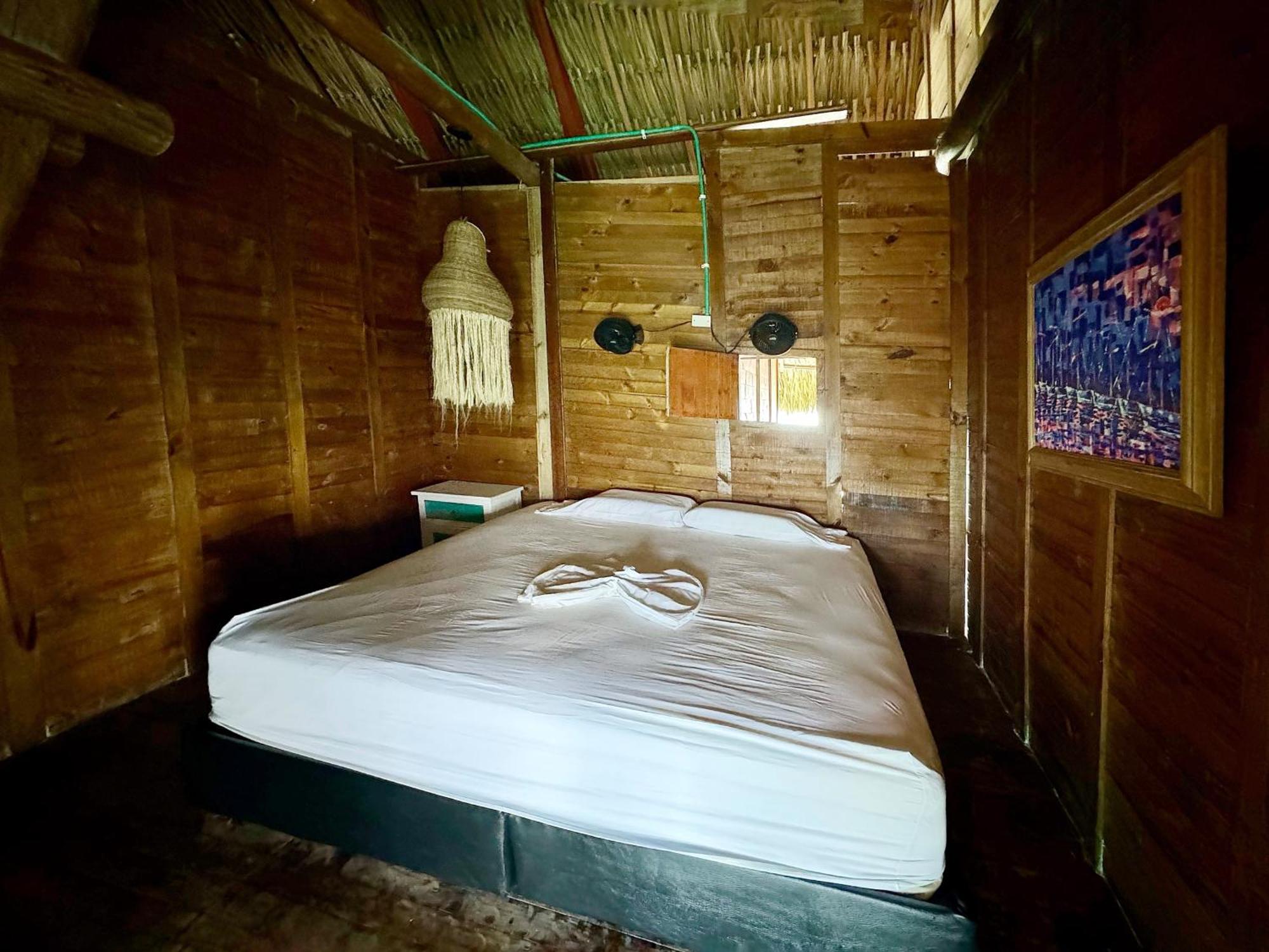 Hotel Casa En El Agua à Tintipan Island Extérieur photo